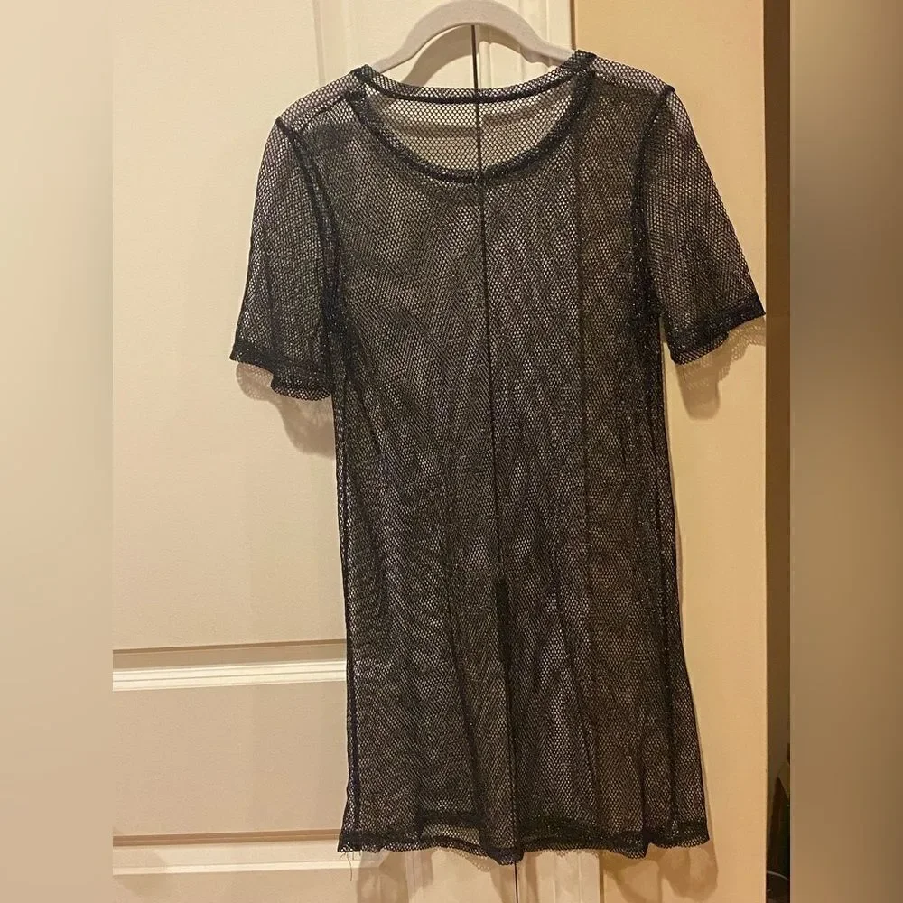 Mesh cover up